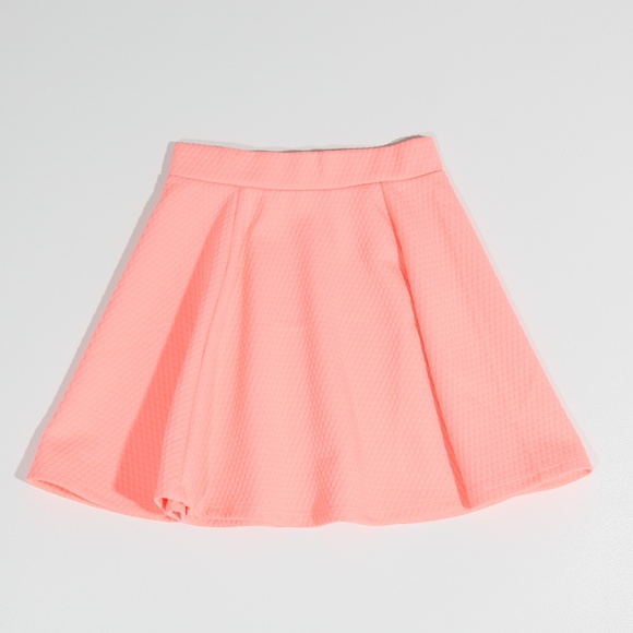 H&M Dresses & Skirts - H&M Divided Coral Flare Skirt
